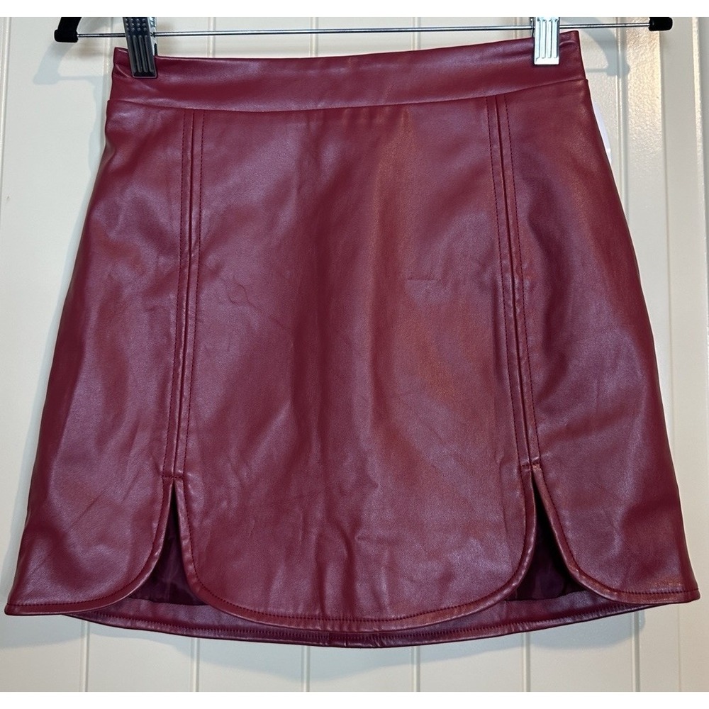Buddy Love Red Vegan Faux Leather‎ Mini Skirt Size S NWT $77